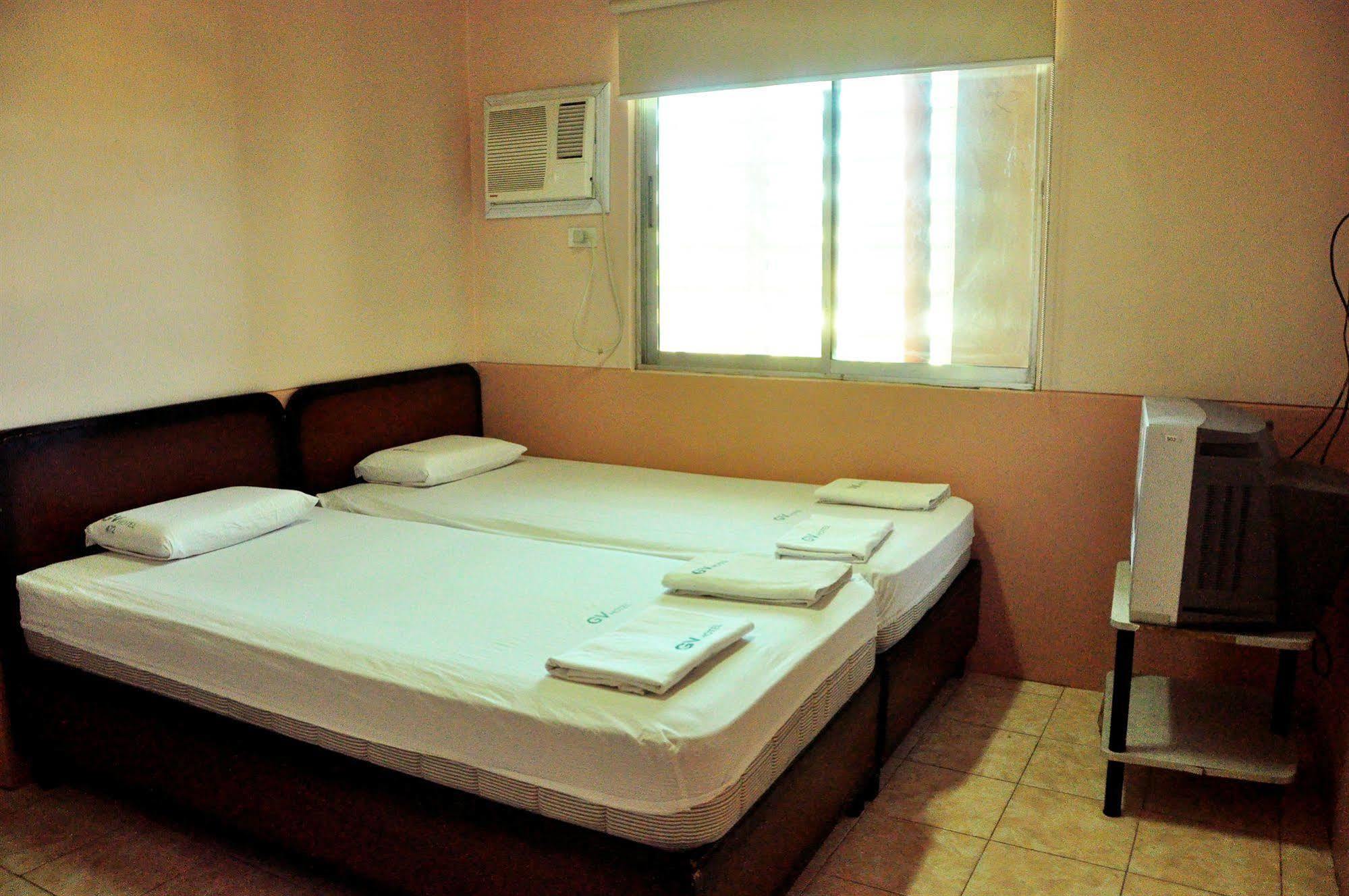 Gv Hotel Talisay Cebu Exterior foto